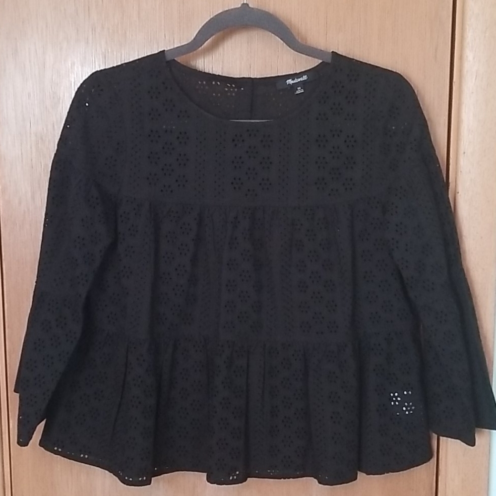 Madewell Black Eyelet Tiered Button Back Shirt xs - Picture 3 of 7